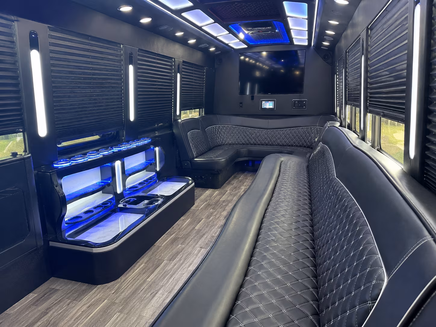 lakewood prom transportation